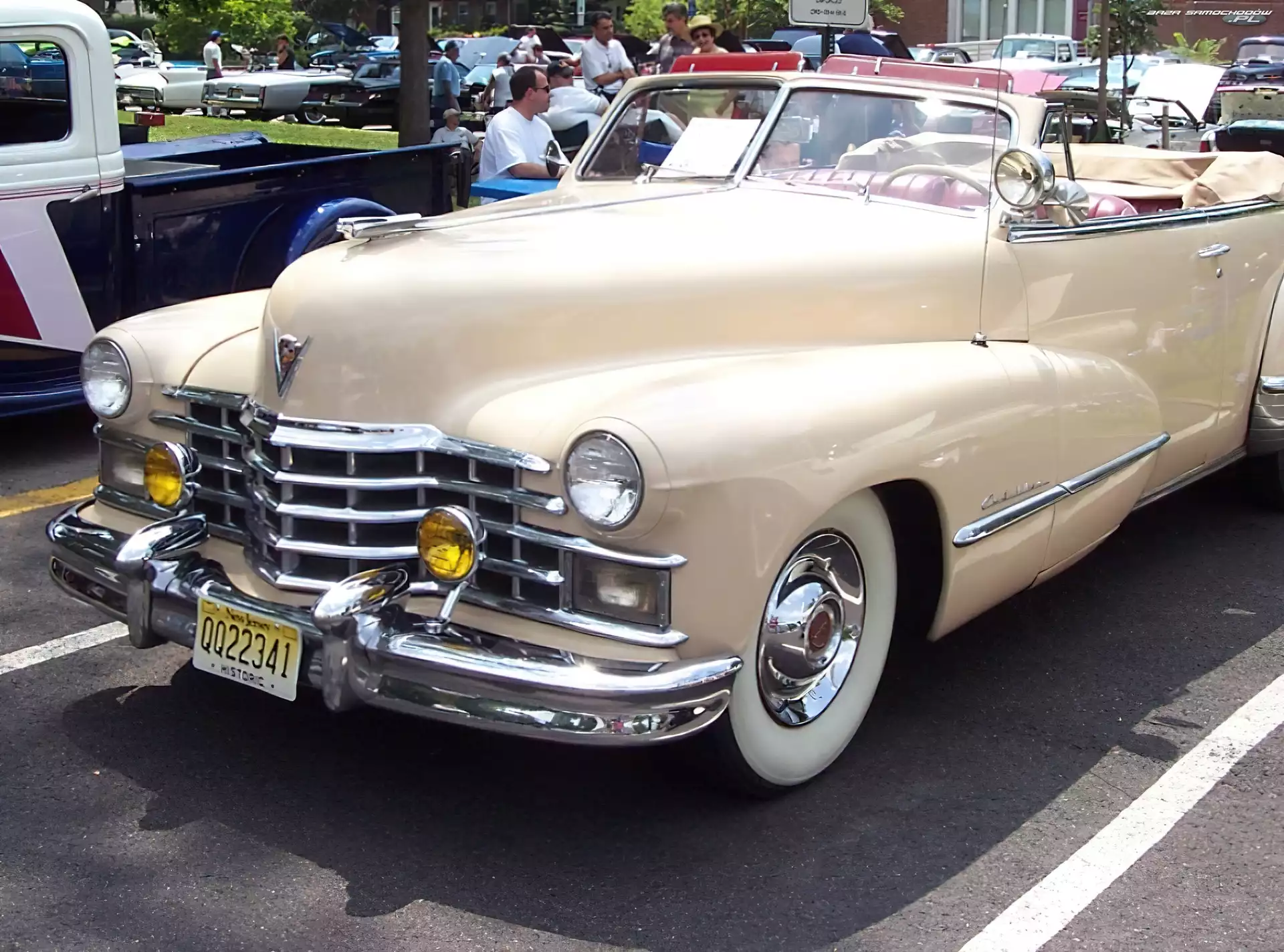 zderzak, Cadillac, felgi, koła , światła , opony